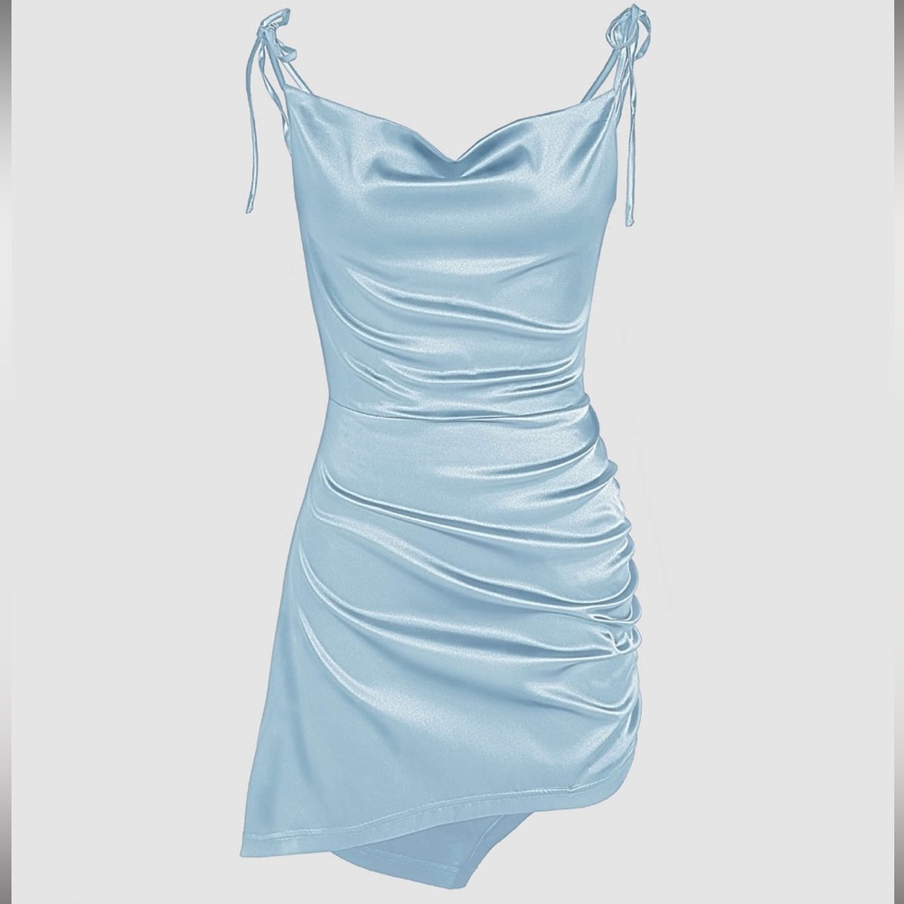 Cider Solid Cowl Neck Ruched Mini Dress, Large